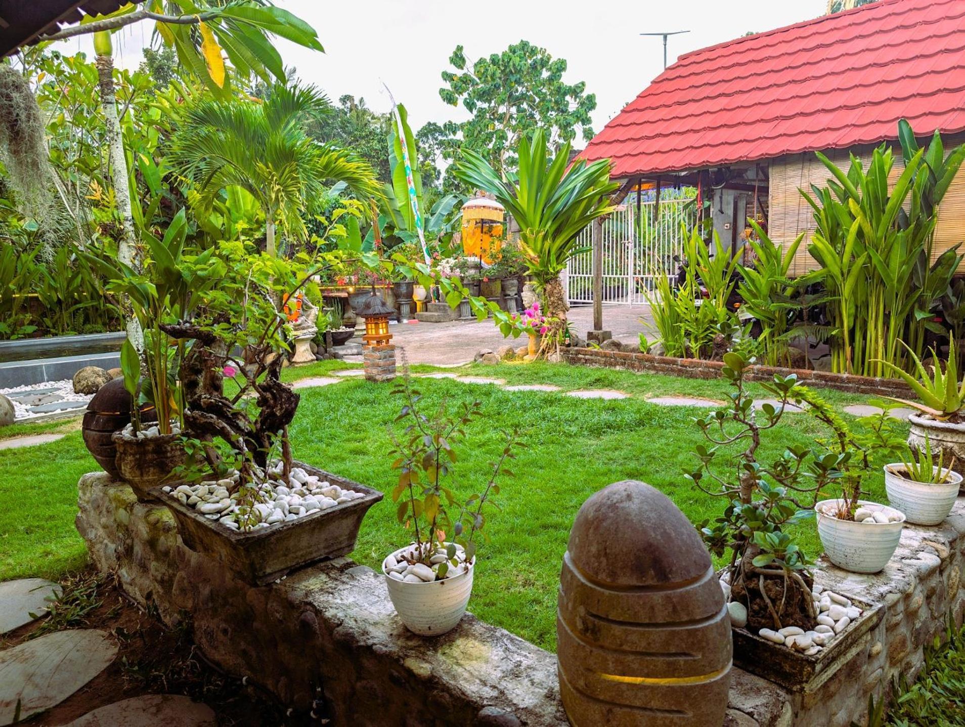 Ayumar Homestay Medewi Pulukan Exterior foto