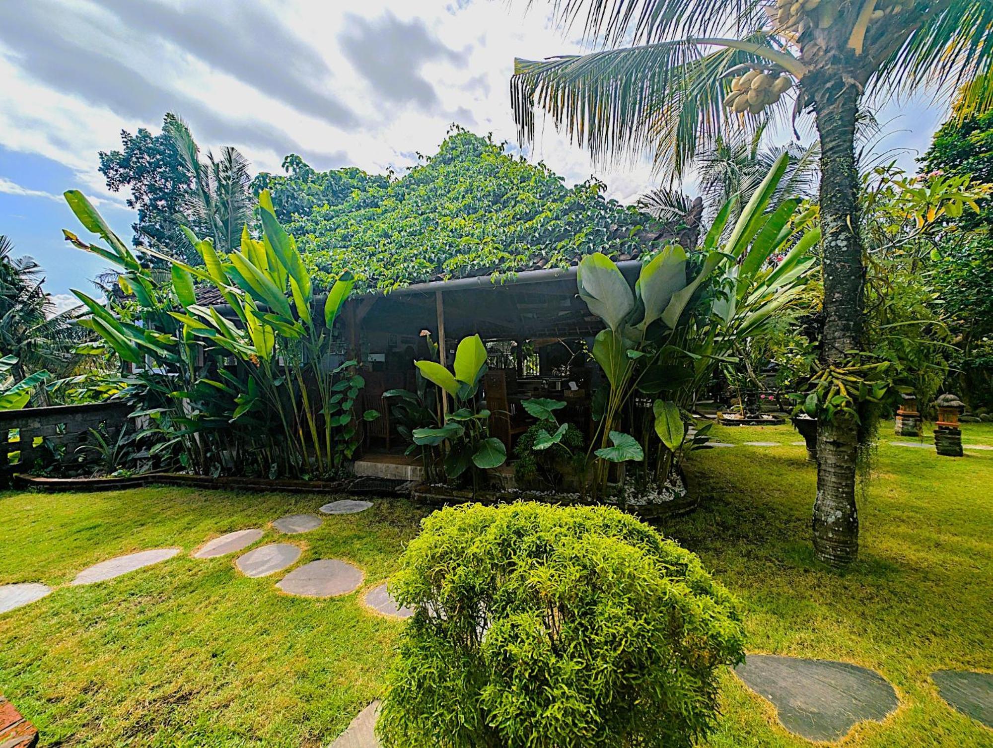 Ayumar Homestay Medewi Pulukan Exterior foto