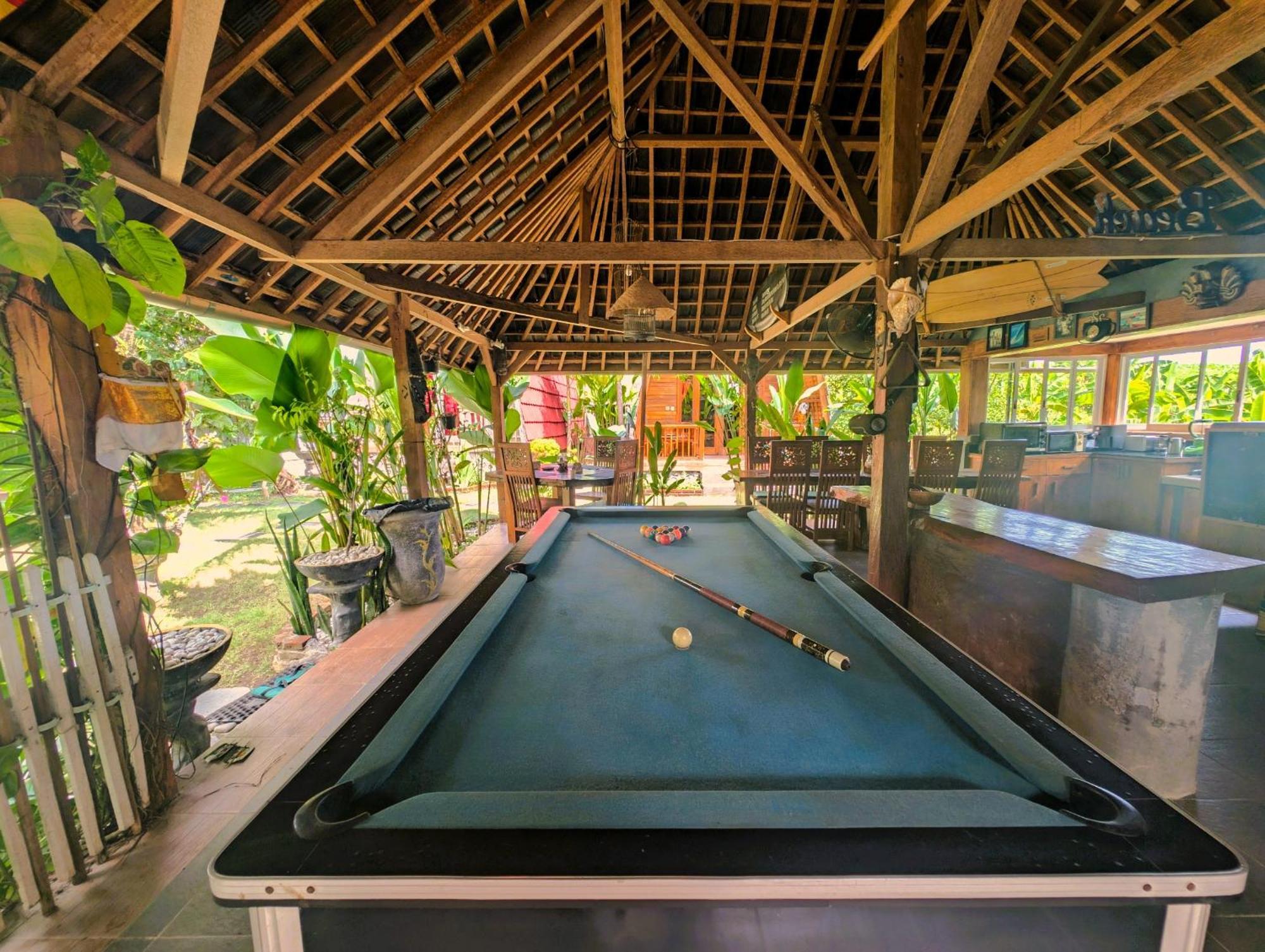 Ayumar Homestay Medewi Pulukan Exterior foto